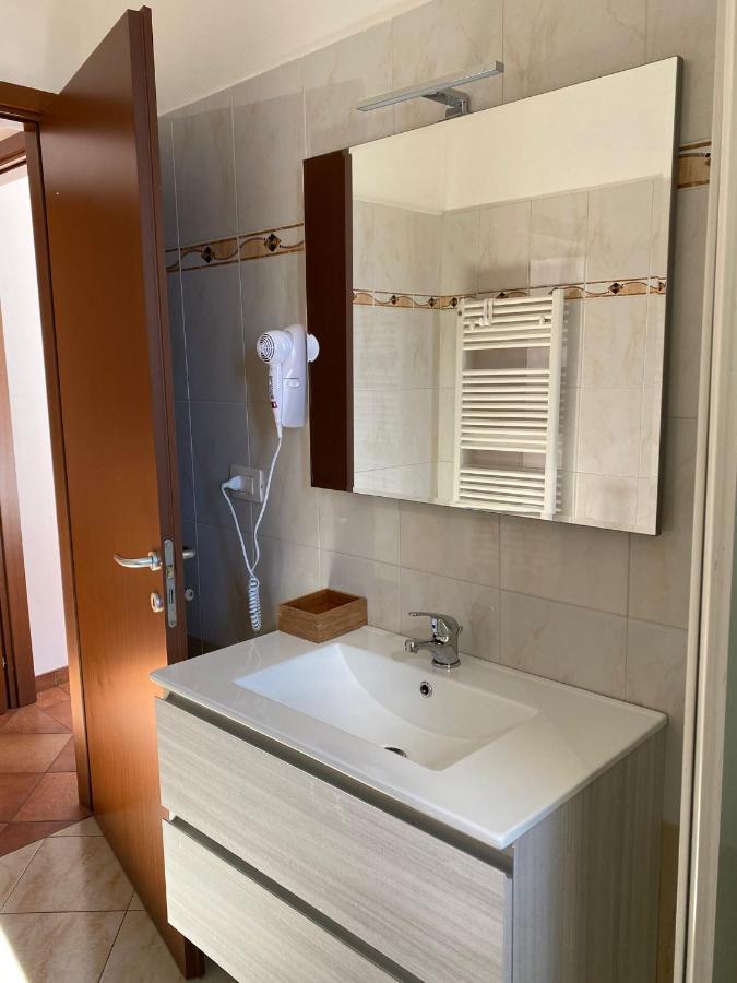 Il Tulipano Apartment Trezzano Rosa Bagian luar foto