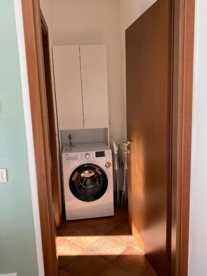 Il Tulipano Apartment Trezzano Rosa Bagian luar foto
